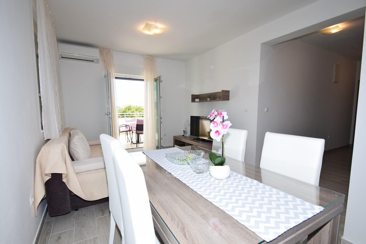 Apartment Anica Kuk Starigrad Paklenica Eksteriør billede