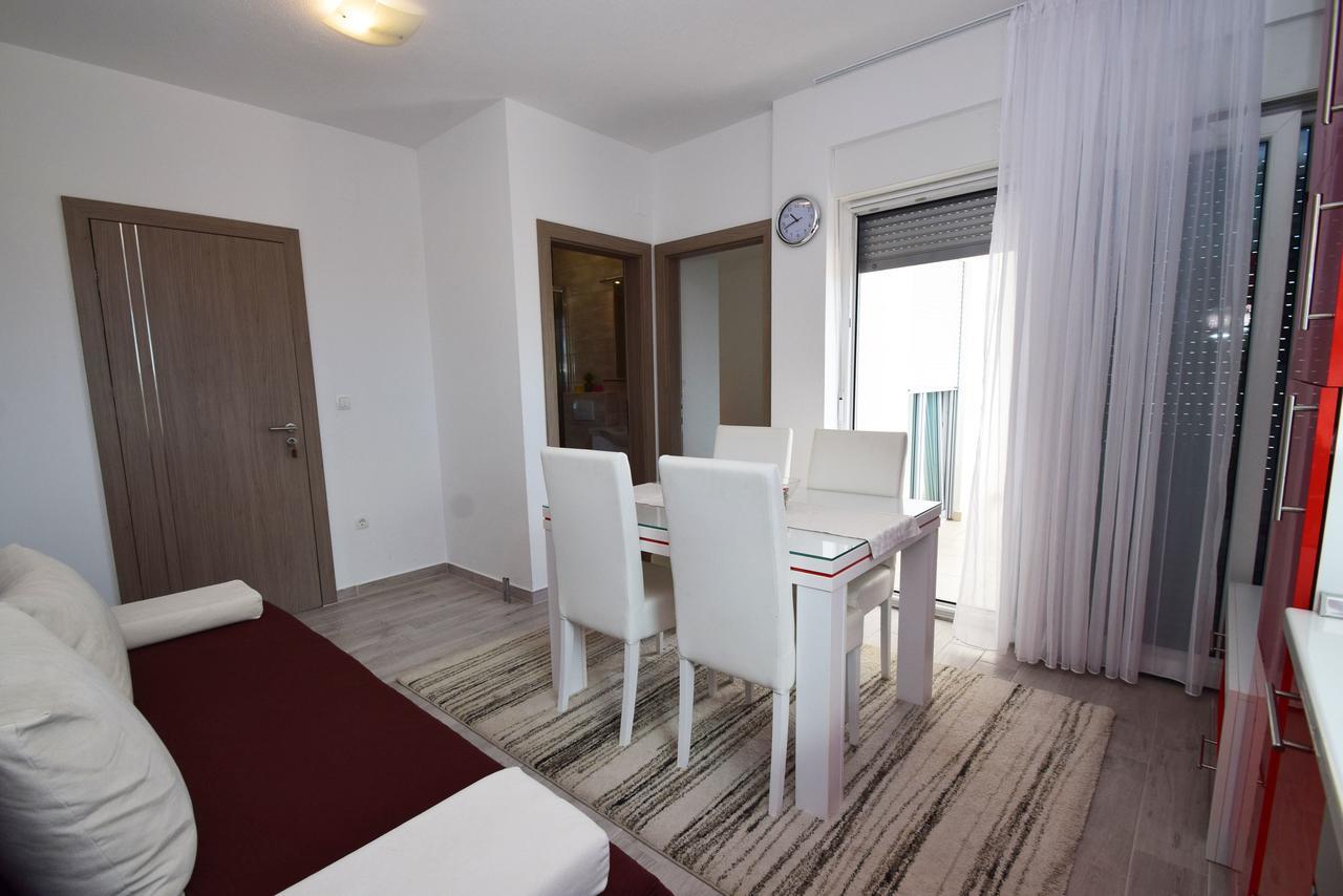Apartment Anica Kuk Starigrad Paklenica Eksteriør billede